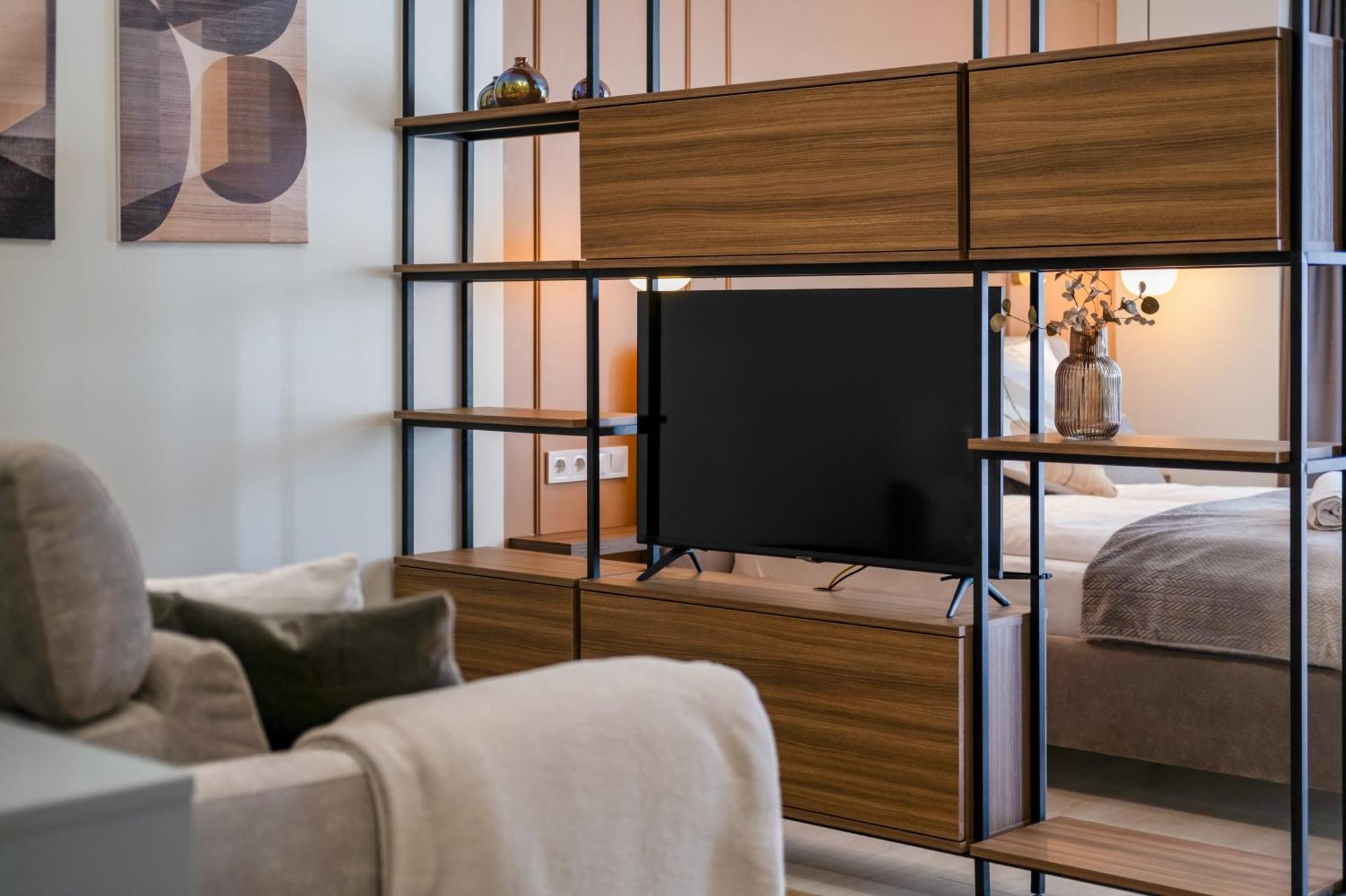 Myflat Wave Luxury 44 Suite Siófok Exterior foto